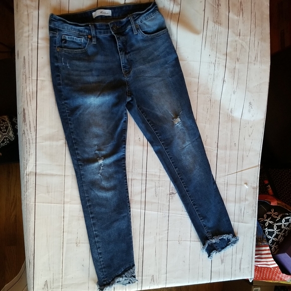 KanCan Estilo Women Frayed Distressed Ripped Raw Hem stretch sz 11 29 - Picture 7 of 7